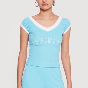 Contrast Trim Brooklyn Graphic V Neck Tee