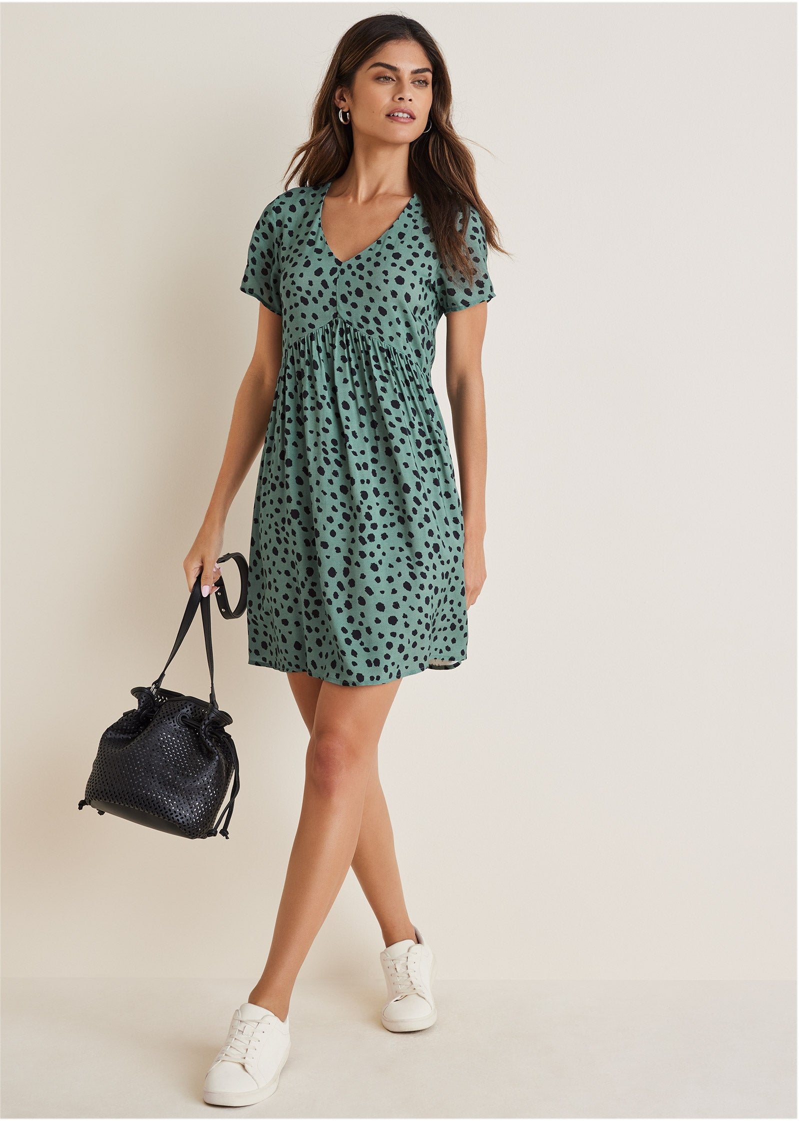 Printed V-Neck Dress - Green & Black - Image 2